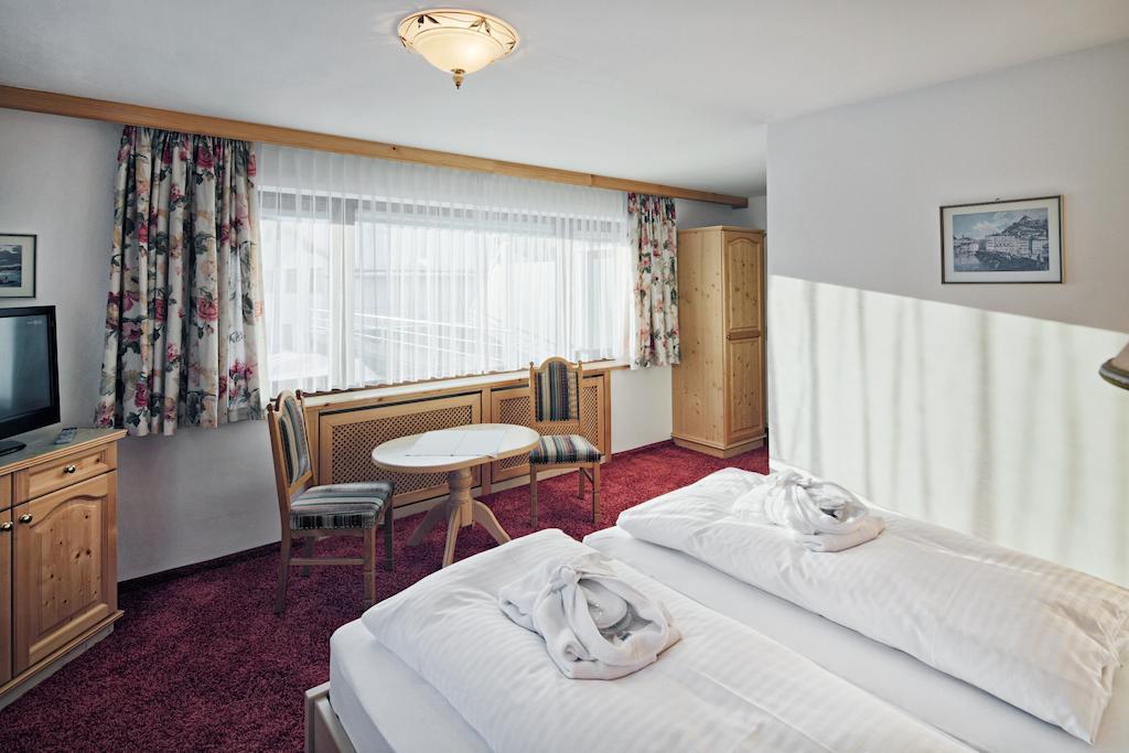 Hotel & Chalet Bellevue Lech am Arlberg Δωμάτιο φωτογραφία